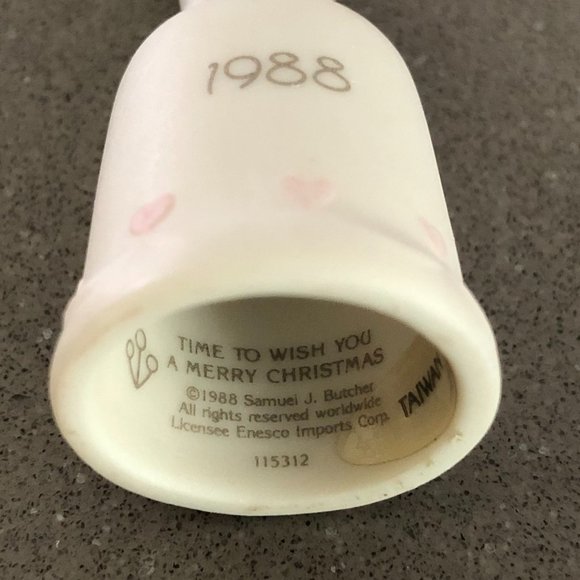 Vintage Precious Moments 1988 Special Issue Ornament - Picture 3 of 4